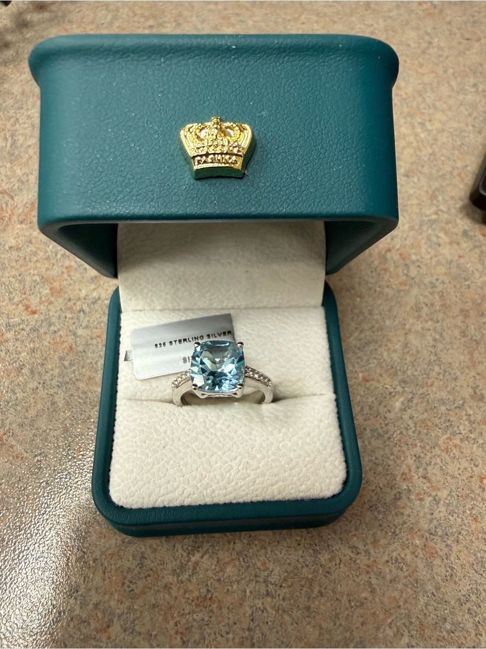 Genuine 4.62ctw blue topaz sterling silver ring , new with tag , size 7 - Picture 3 of 8